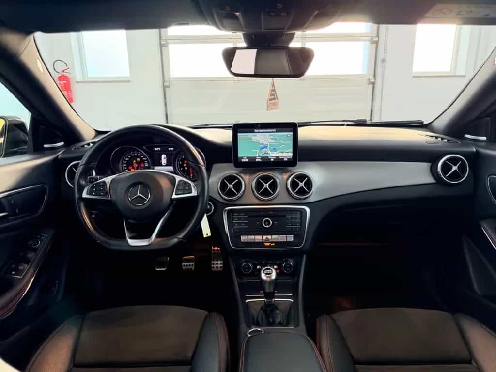 Mercedes-Benz CLA 200 Amg Line*Harman&Kardon*Facelift*Navi* 09/2016-photo-32