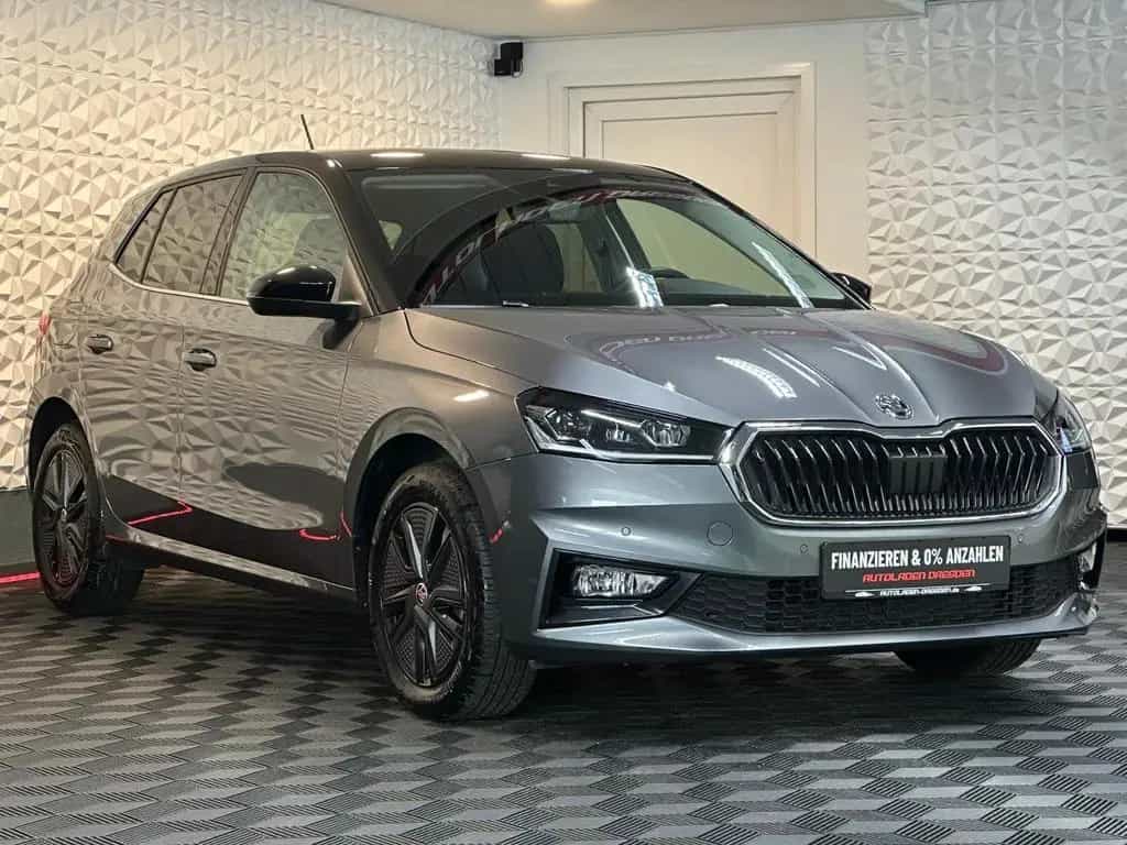Skoda Fabia 1.0TSI STYLE LED#SHZ#LH#FH#NAV#TEMP#KEYLES 08/2022-photo-1