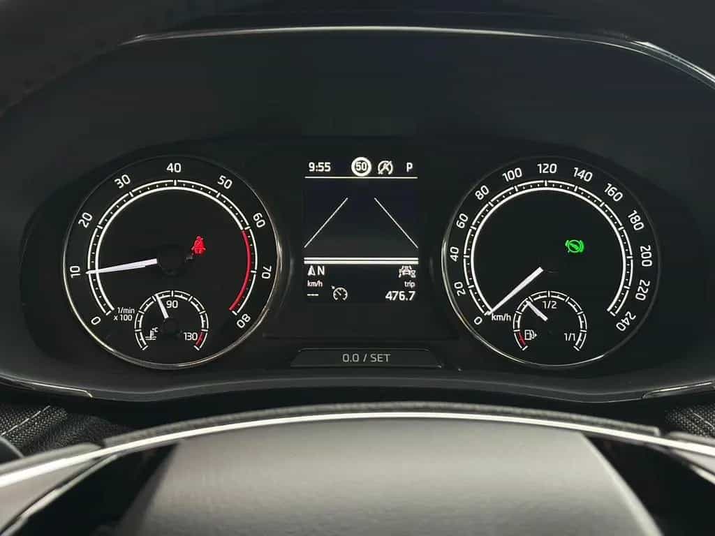 Skoda Fabia 1.0TSI STYLE LED#SHZ#LH#FH#NAV#TEMP#KEYLES 08/2022-photo-12