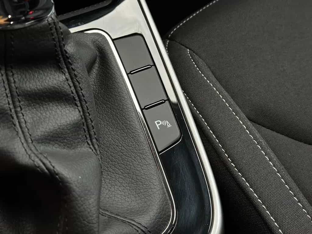 Skoda Fabia 1.0TSI STYLE LED#SHZ#LH#FH#NAV#TEMP#KEYLES 08/2022-photo-23