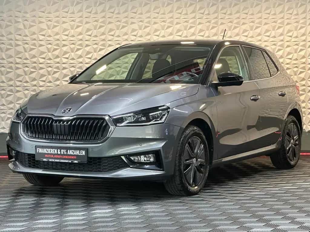 Skoda Fabia 1.0TSI STYLE LED#SHZ#LH#FH#NAV#TEMP#KEYLES 08/2022-photo-3