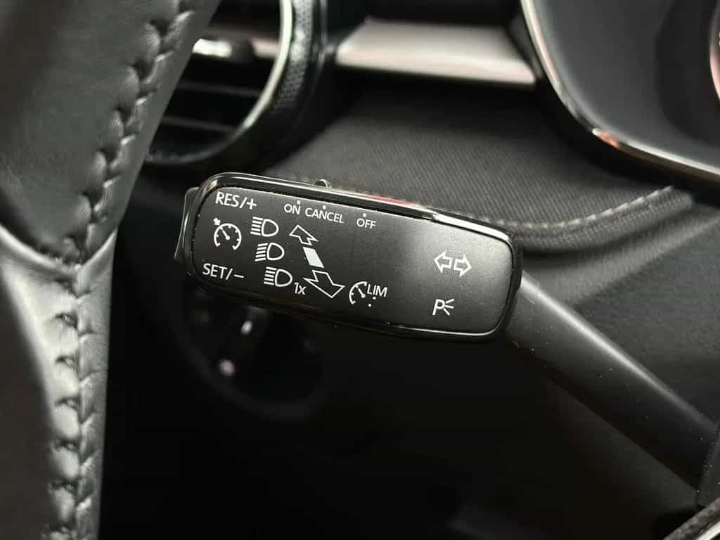 Skoda Fabia 1.0TSI STYLE LED#SHZ#LH#FH#NAV#TEMP#KEYLES 08/2022-photo-30