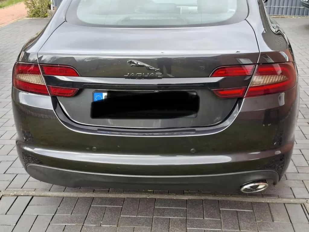 Jaguar XF 2.2 L Diesel - Scheckheftgepflegt bei Jaguar 04/2014-photo-6