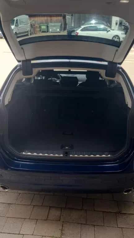 BMW 3 Series 320d Touring Automatik - 06/2022-photo-4