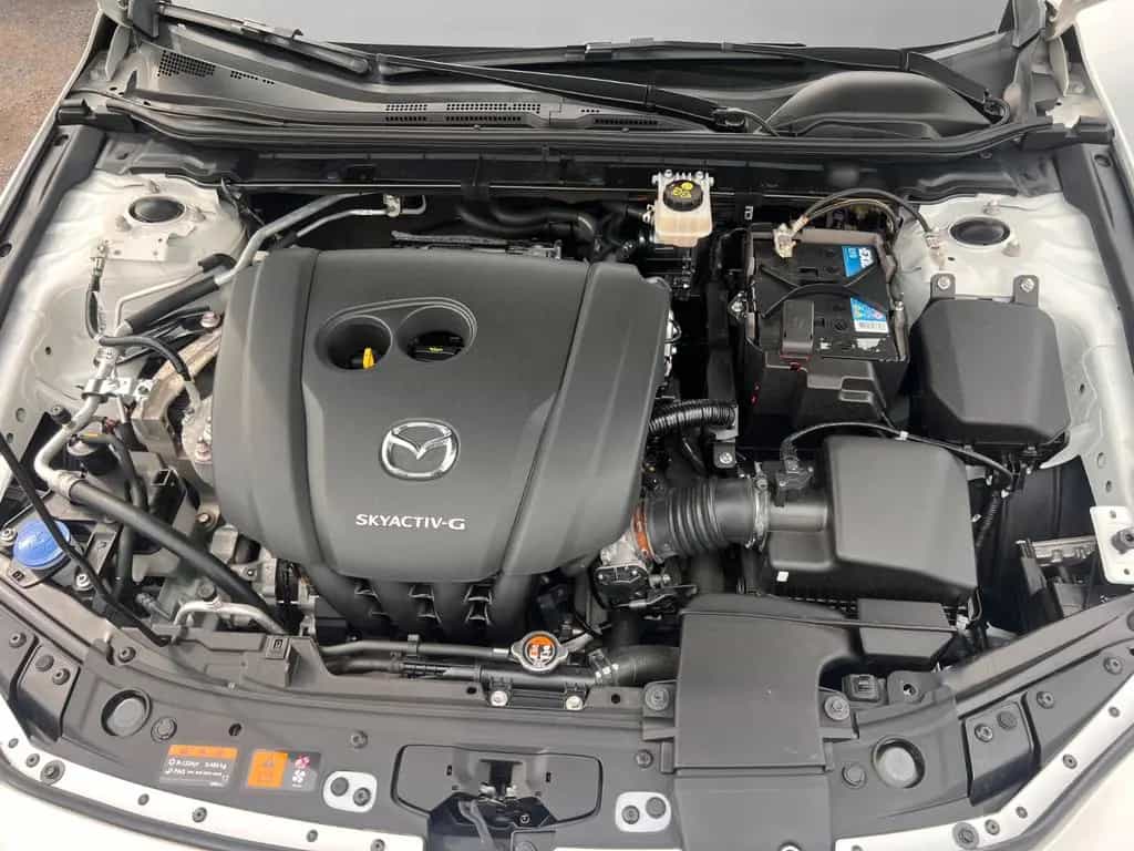 Mazda 3 Lim. Center-Line Navi SHZ Klimaauto Tüv + Insp 08/2014-photo-6