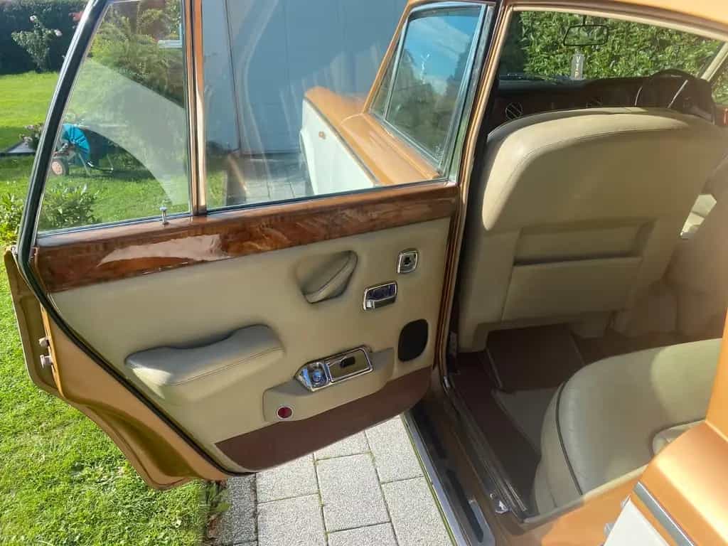 Rolls-Royce Silver Shadow 09/1977-photo-3
