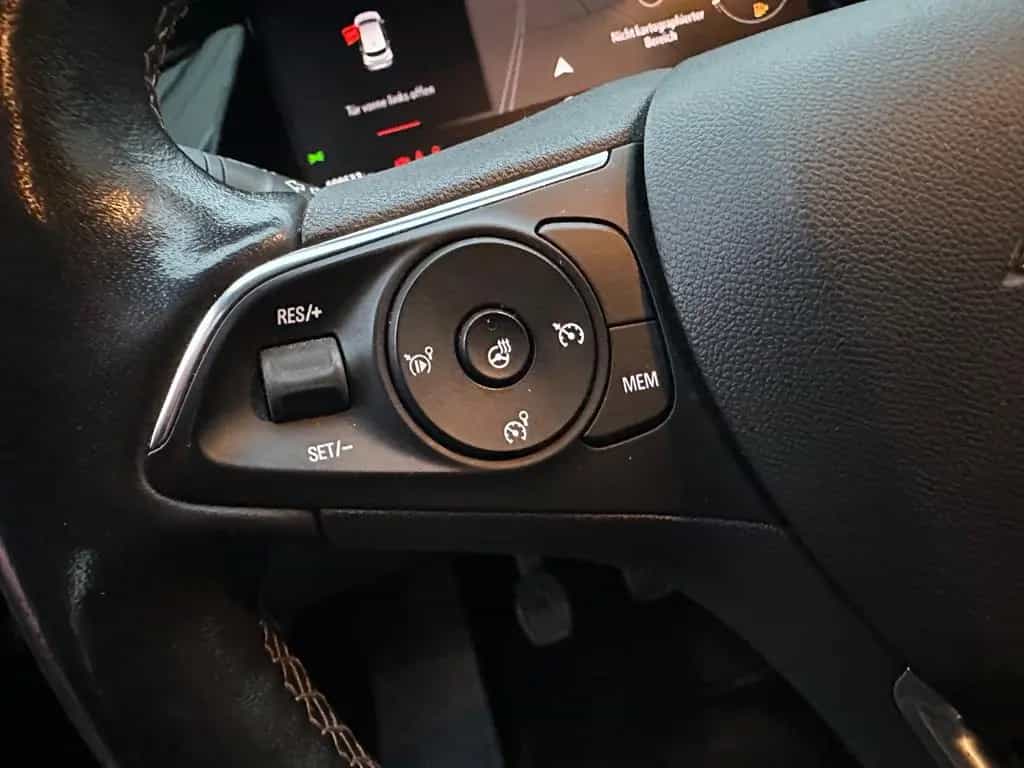 Opel Grandland (X) GS Line* 1 Hand * Navi * 02/2022-photo-19