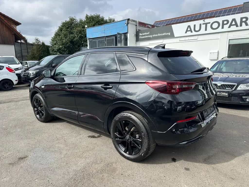 Opel Grandland (X) GS Line* 1 Hand * Navi * 02/2022-photo-3