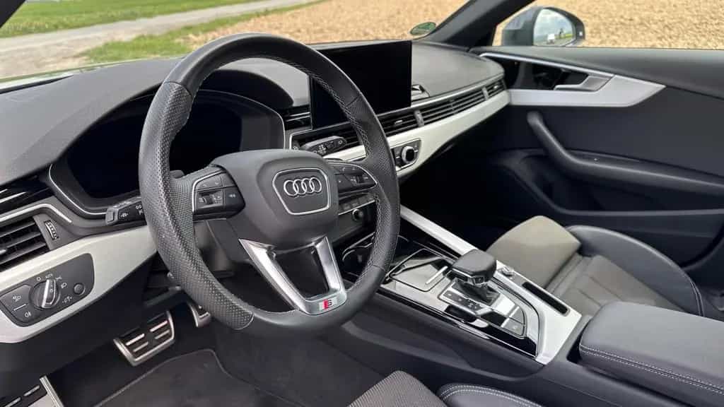 Audi A4 Avant TFSI I S-Line 10/2022-photo-8