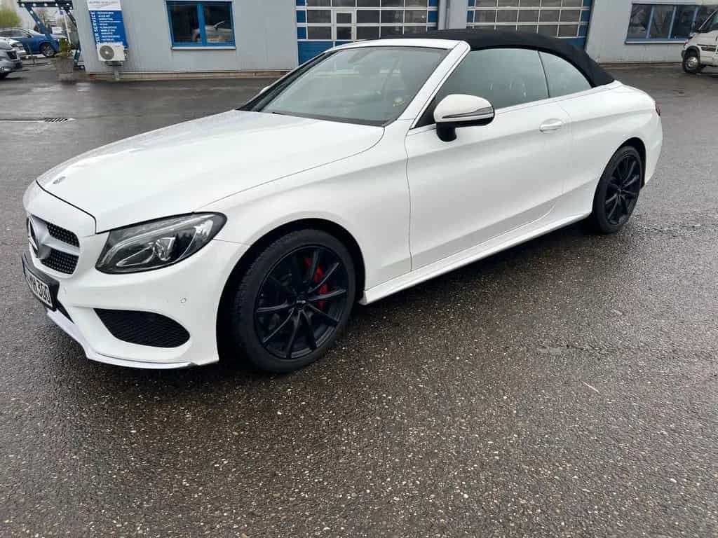 Mercedes-Benz C-Class 300 Autom. - 06/2018-photo-0