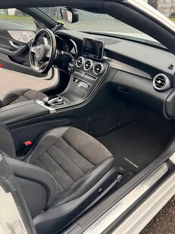 Mercedes-Benz C-Class 300 Autom. - 06/2018-photo-8