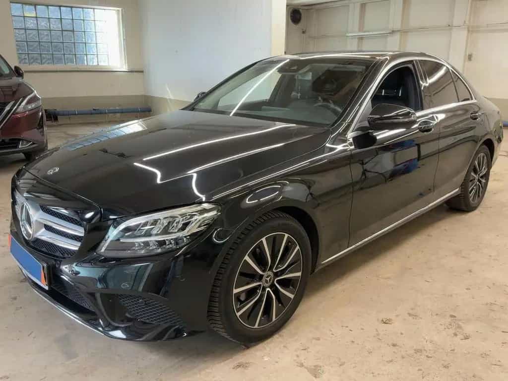 Mercedes-Benz C-Class 180 Avantgarde LED*RFK*SHZ*CARPLAY*2HAND 07/2019-photo-2