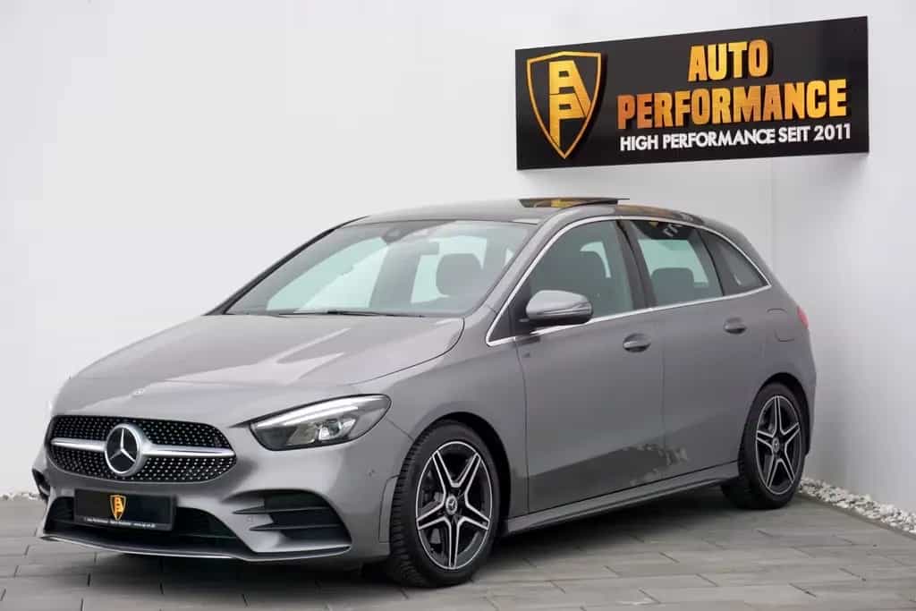 Mercedes-Benz B-Class 200 *7G|3xAMG-Line|PANO|Distronic|MBUX|Kamera 02/2019-photo-0