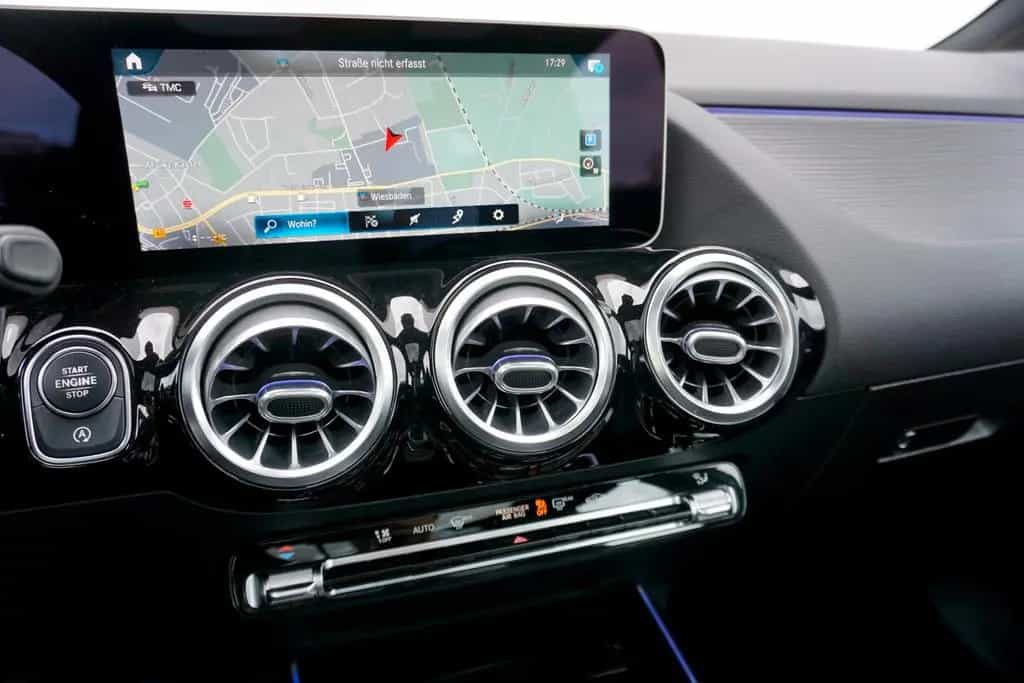 Mercedes-Benz B-Class 200 *7G|3xAMG-Line|PANO|Distronic|MBUX|Kamera 02/2019-photo-20
