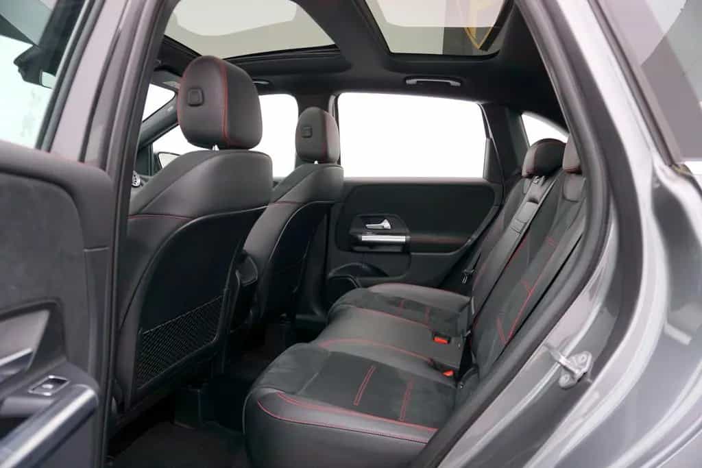 Mercedes-Benz B-Class 200 *7G|3xAMG-Line|PANO|Distronic|MBUX|Kamera 02/2019-photo-34