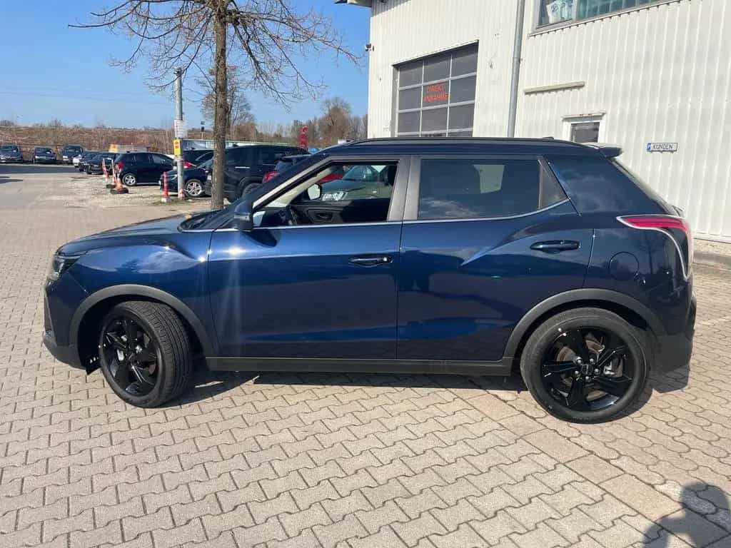 KGM Tivoli NOMAD+ 1.5 163 PS LED/Keyless/PDC vorne null-photo-1