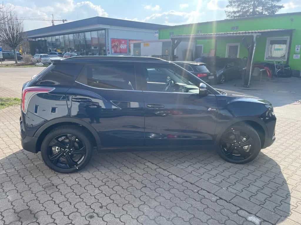 KGM Tivoli NOMAD+ 1.5 163 PS LED/Keyless/PDC vorne null-photo-10