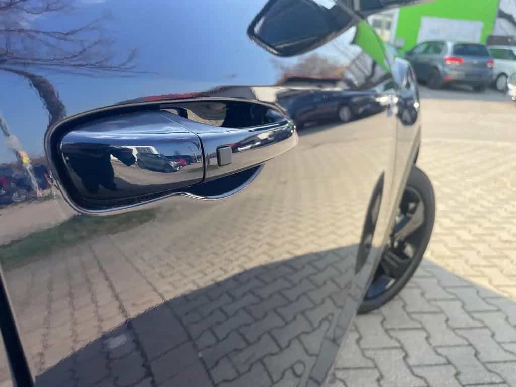 KGM Tivoli NOMAD+ 1.5 163 PS LED/Keyless/PDC vorne null-photo-24