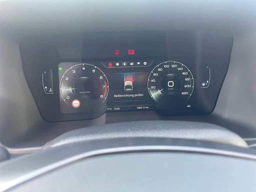 KGM Tivoli NOMAD+ 1.5 163 PS LED/Keyless/PDC vorne null-photo-27