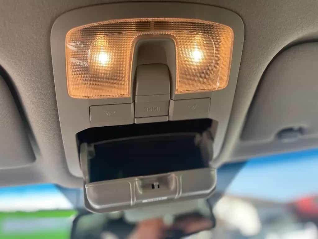 KGM Tivoli NOMAD+ 1.5 163 PS LED/Keyless/PDC vorne null-photo-39
