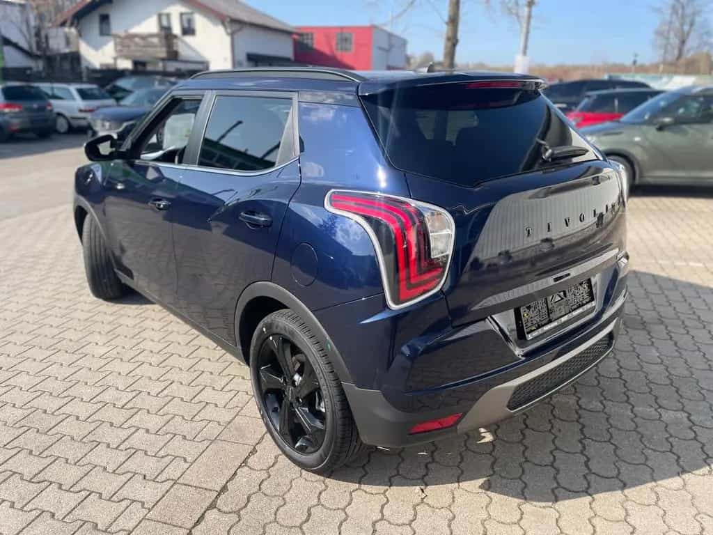 KGM Tivoli NOMAD+ 1.5 163 PS LED/Keyless/PDC vorne null-photo-7
