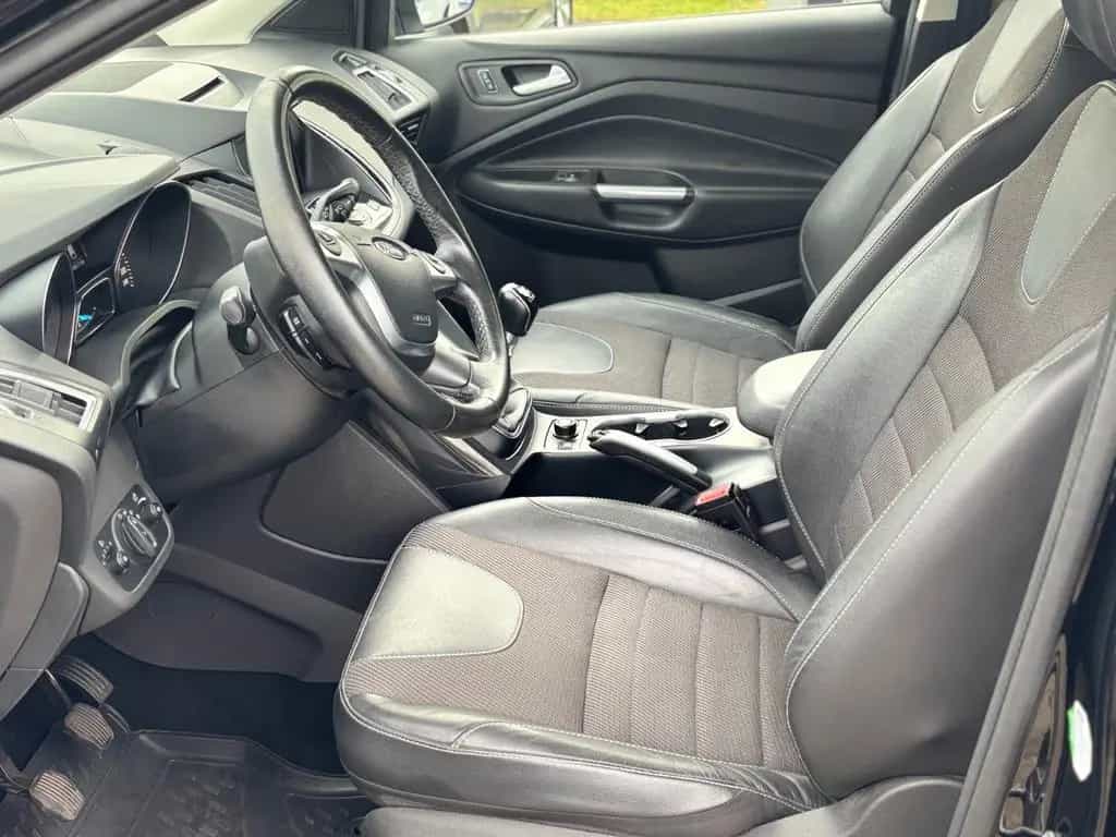 Ford Kuga 2.0TDCI*Titanium*1.Hand*Zahnriemen*Tüv NEU! 10/2015-photo-13
