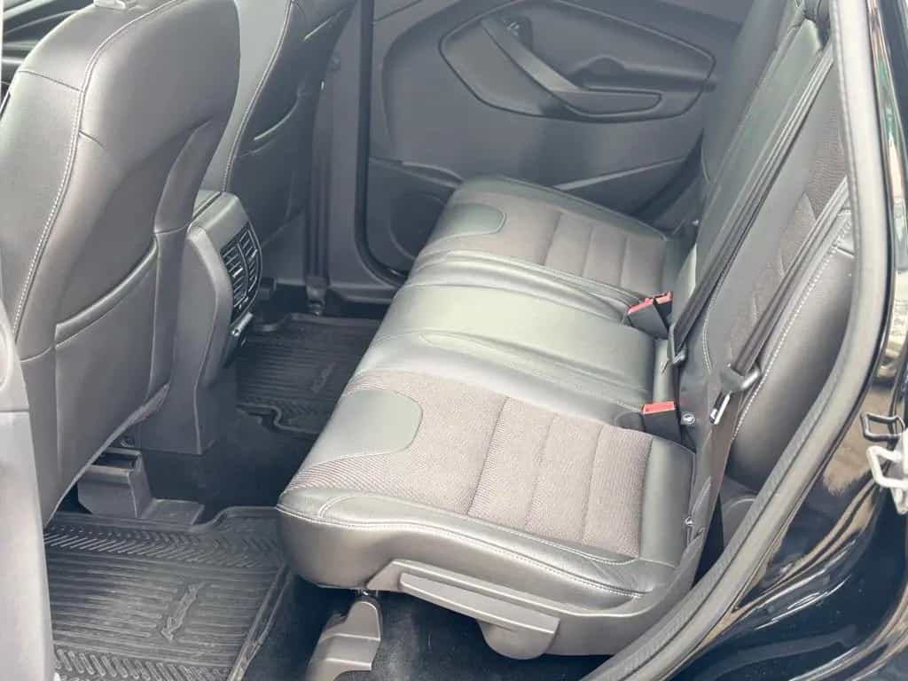 Ford Kuga 2.0TDCI*Titanium*1.Hand*Zahnriemen*Tüv NEU! 10/2015-photo-17