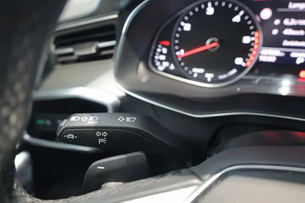 Audi A6 Avant 40 TDI quattro sport 12/2022-photo-21