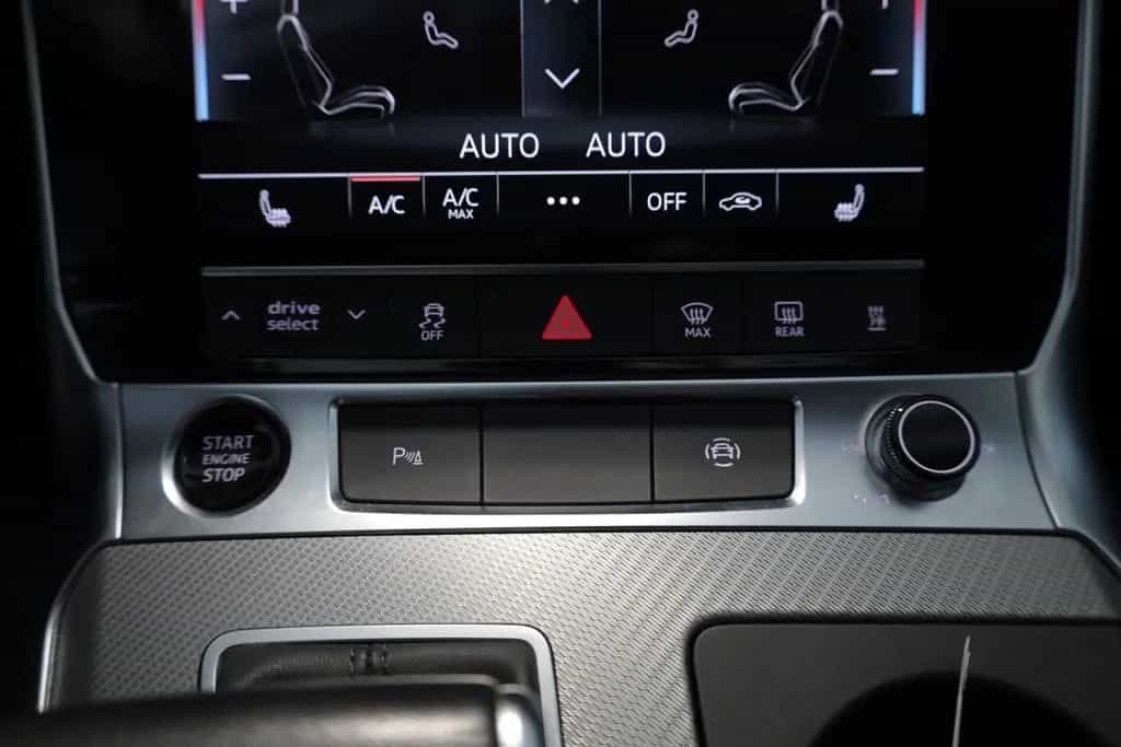 Audi A6 Avant 40 TDI quattro sport 12/2022-photo-27