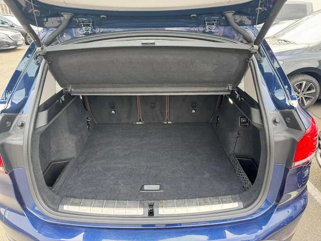 BMW X1 xDrive18d Sport Line Navi LED Leder AHK HiFi 07/2019-photo-14