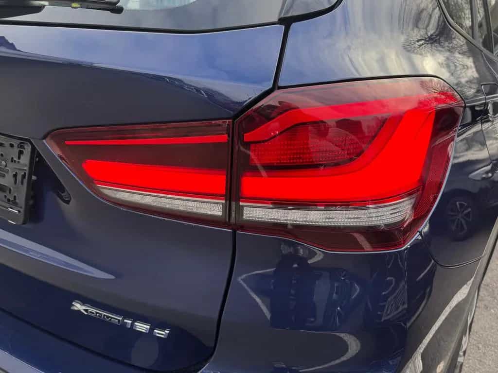 BMW X1 xDrive18d Sport Line Navi LED Leder AHK HiFi 07/2019-photo-7