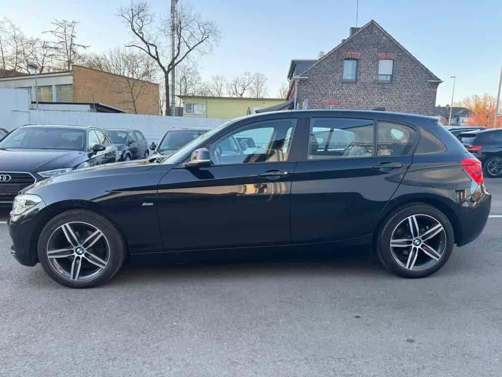 BMW 1 Series 118i 5trg Sport Line Navi Leder LED PDC MFL Shz 08/2017-photo-2