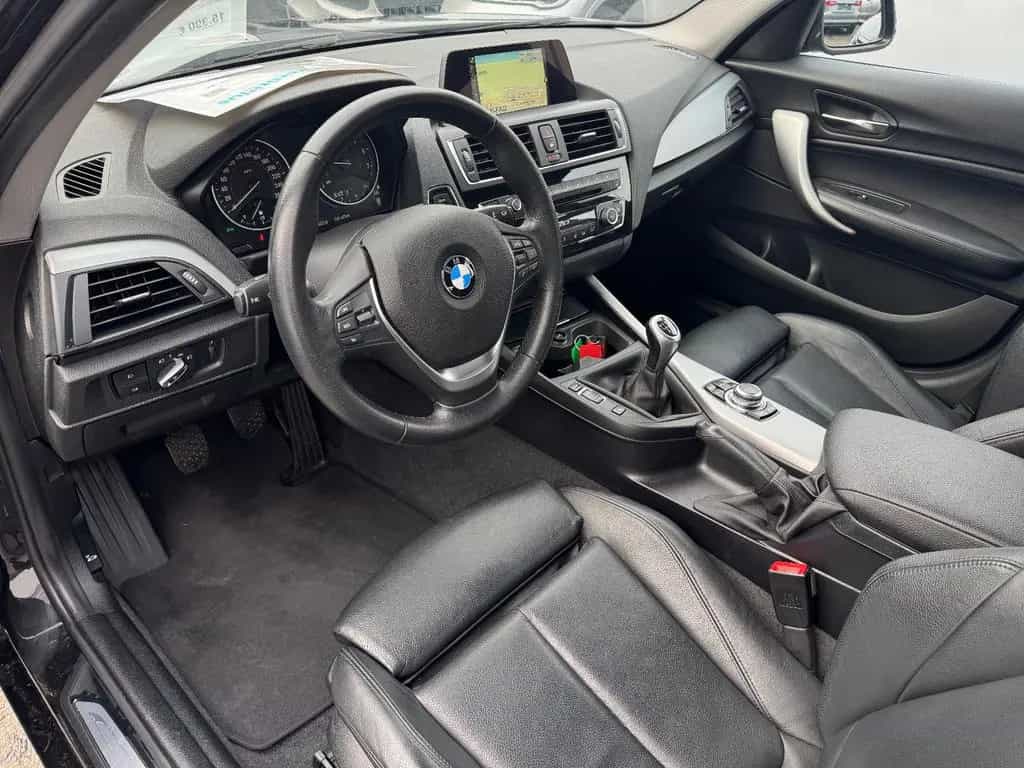 BMW 1 Series 118i 5trg Sport Line Navi Leder LED PDC MFL Shz 08/2017-photo-7