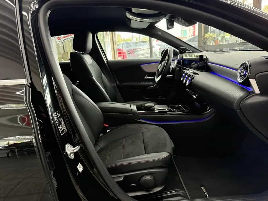 Mercedes-Benz A-Class 250 e AMG Line, LED, Burmester, MBUX, 360° 09/2020-photo-13