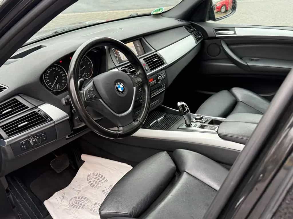 BMW X5 X-Drive 50i V8 4,4*M-SPORT PAKET*PANO*HUD*VOL 02/2012-photo-18