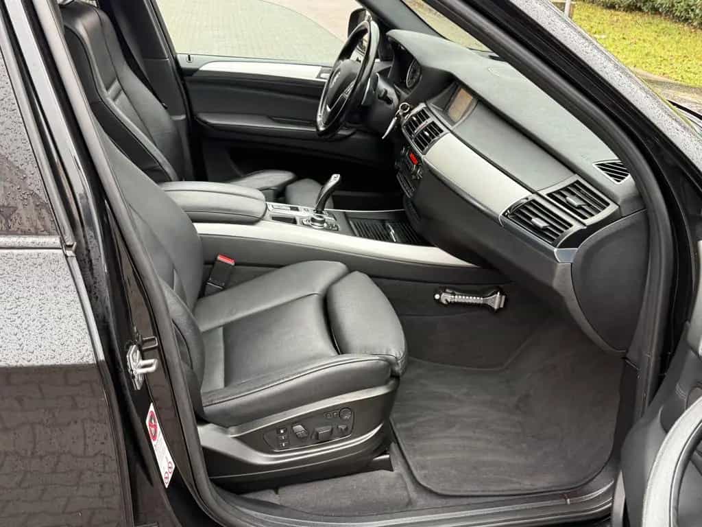 BMW X5 X-Drive 50i V8 4,4*M-SPORT PAKET*PANO*HUD*VOL 02/2012-photo-24