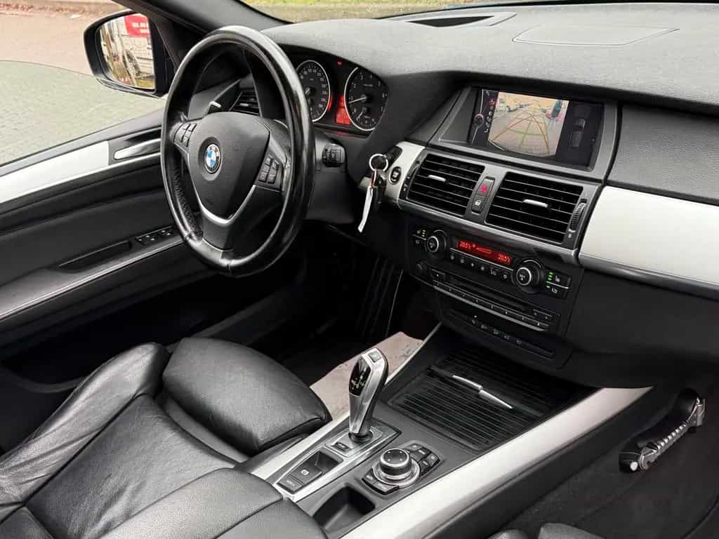 BMW X5 X-Drive 50i V8 4,4*M-SPORT PAKET*PANO*HUD*VOL 02/2012-photo-29