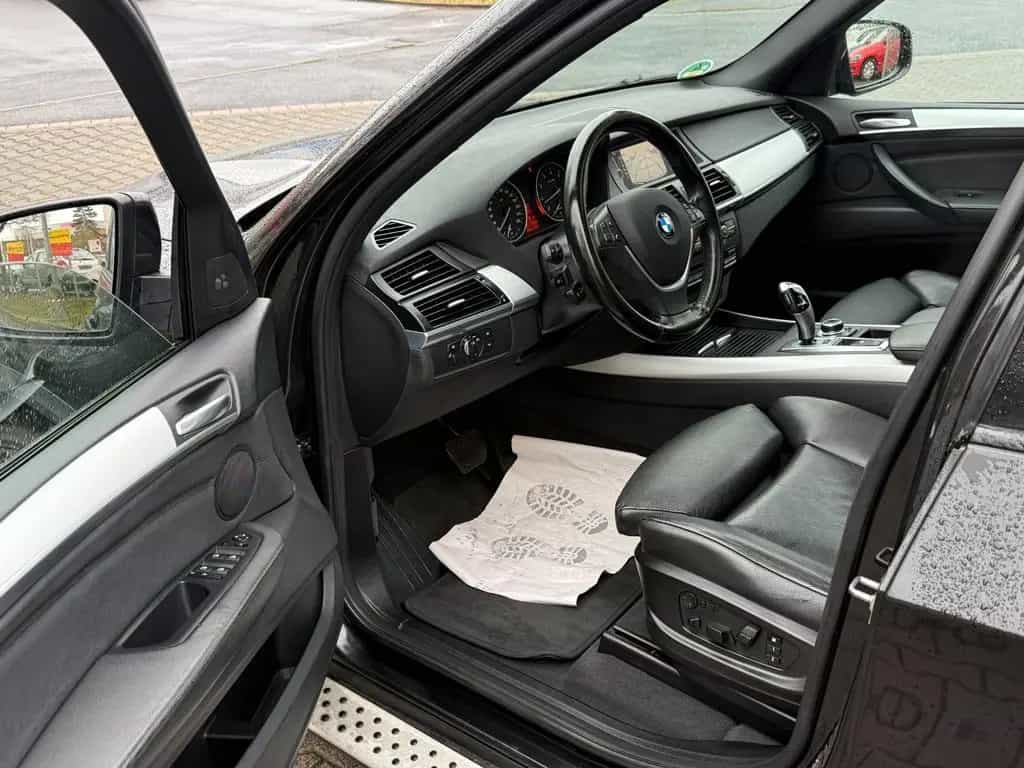 BMW X5 X-Drive 50i V8 4,4*M-SPORT PAKET*PANO*HUD*VOL 02/2012-photo-31