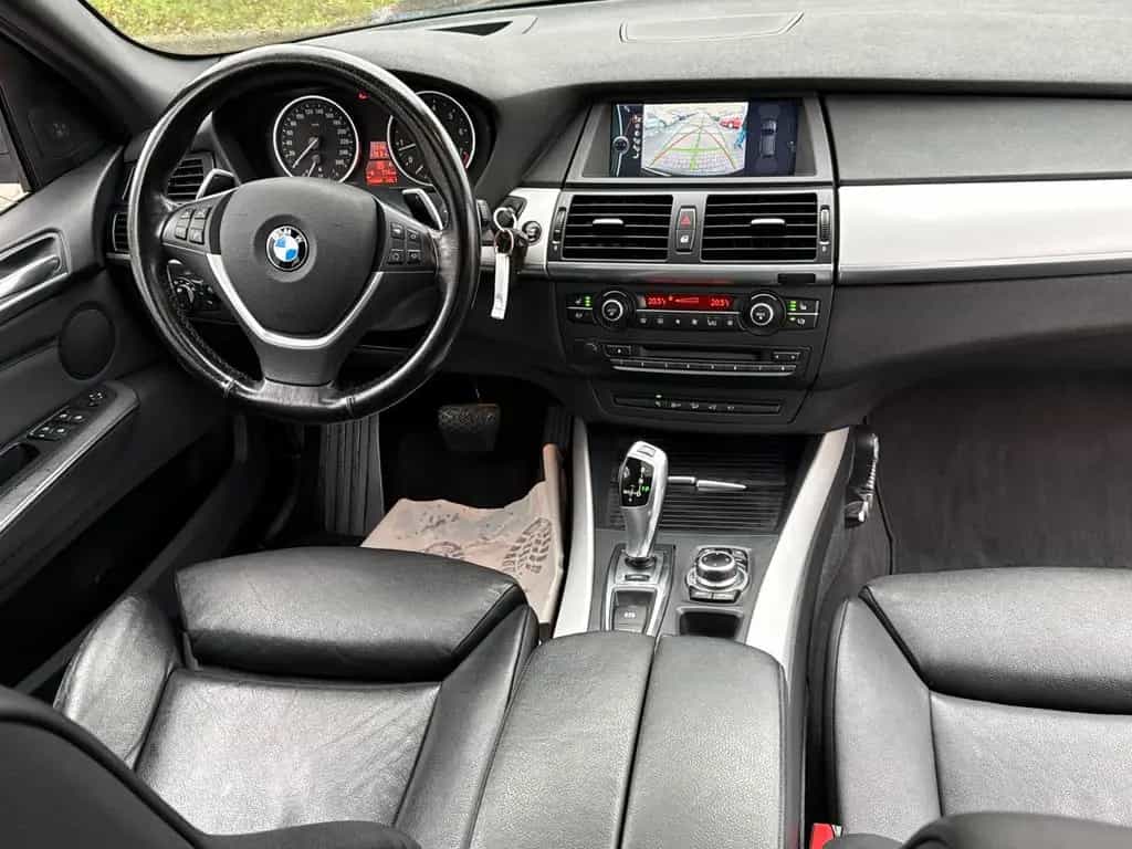 BMW X5 X-Drive 50i V8 4,4*M-SPORT PAKET*PANO*HUD*VOL 02/2012-photo-33