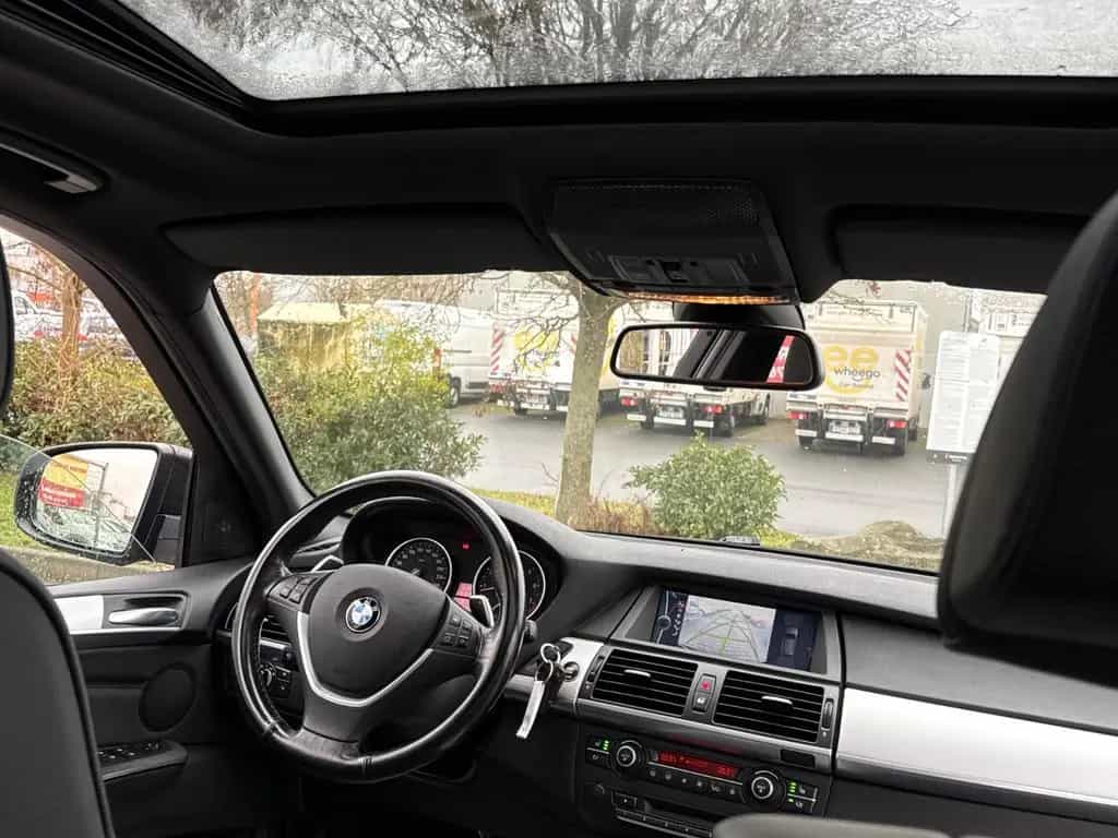 BMW X5 X-Drive 50i V8 4,4*M-SPORT PAKET*PANO*HUD*VOL 02/2012-photo-42