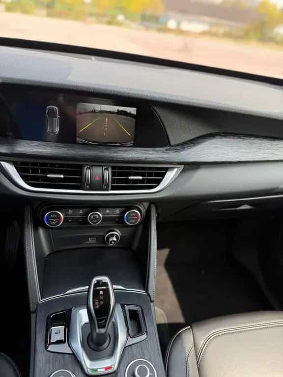 Alfa Romeo Stelvio 07/2020-photo-11