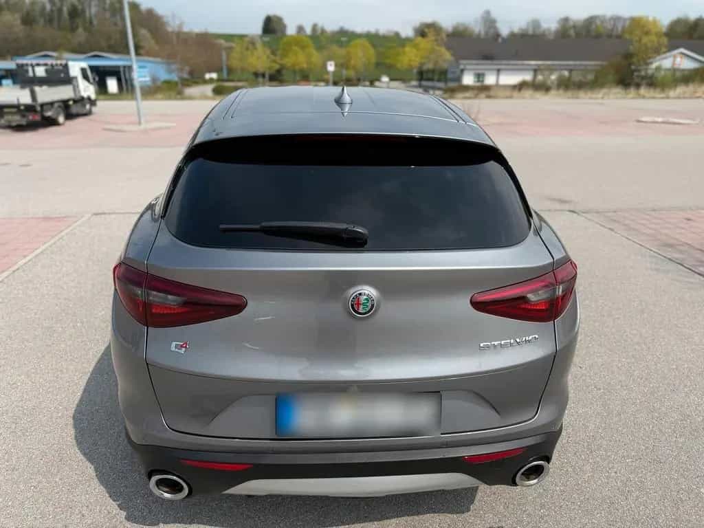Alfa Romeo Stelvio 07/2020-photo-3