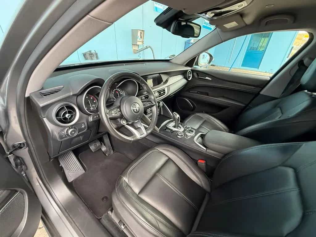 Alfa Romeo Stelvio 07/2020-photo-6