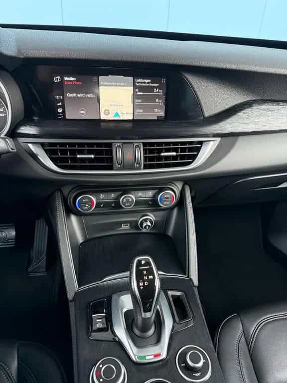 Alfa Romeo Stelvio 07/2020-photo-8