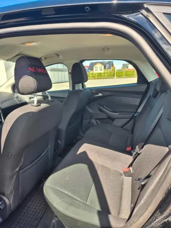 Ford Focus Limousine |76.500 km | TÜV 02/27 12/2017-photo-7