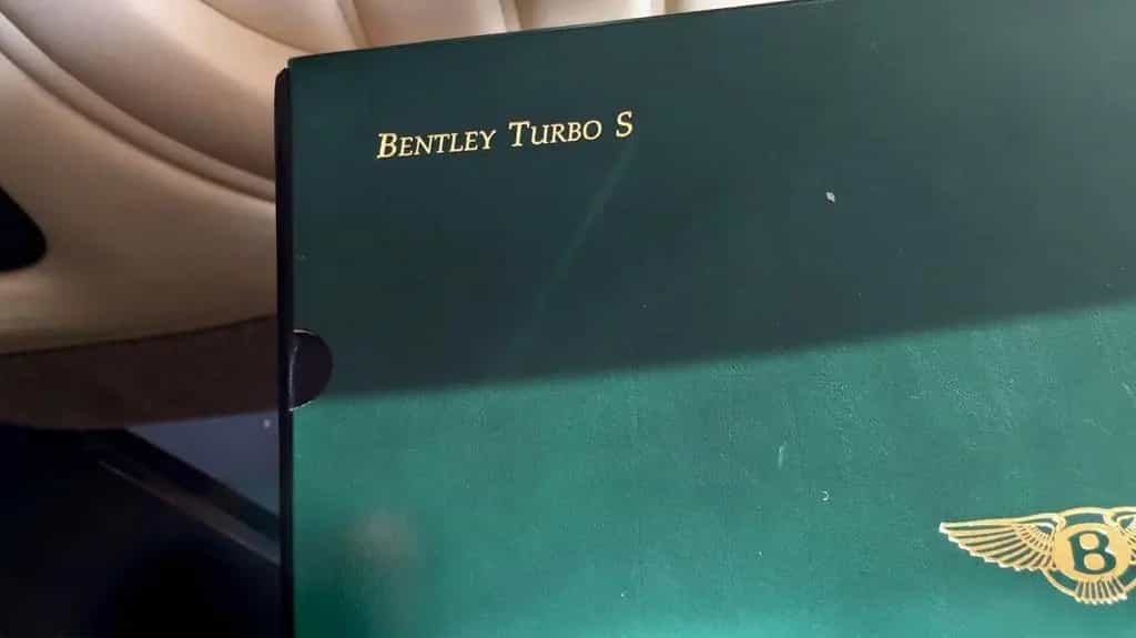 Bentley Turbo S *Limitiert auf 75 Stück*Blau-Beige* 02/1995-photo-22