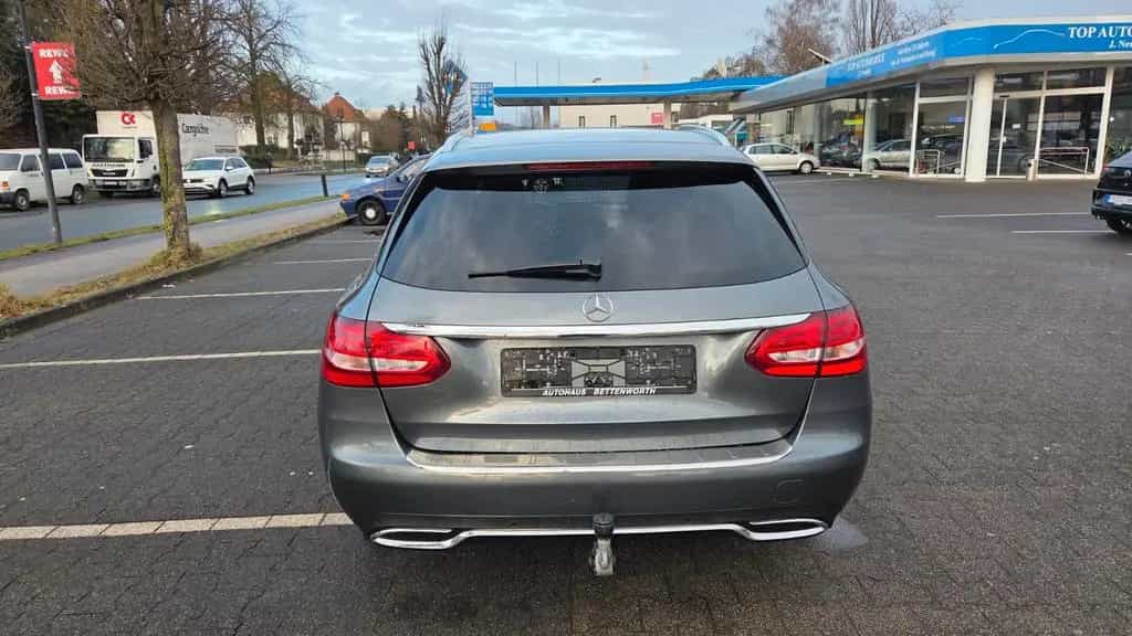 Mercedes-Benz C-Class 180T-AVANGARDE-AUT+AHK+LEDER+NAVI+KLIMAUT+TOP! 11/2016-photo-3