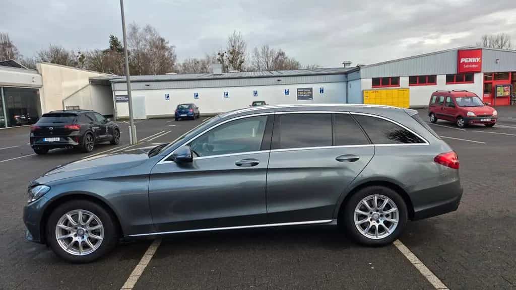 Mercedes-Benz C-Class 180T-AVANGARDE-AUT+AHK+LEDER+NAVI+KLIMAUT+TOP! 11/2016-photo-7