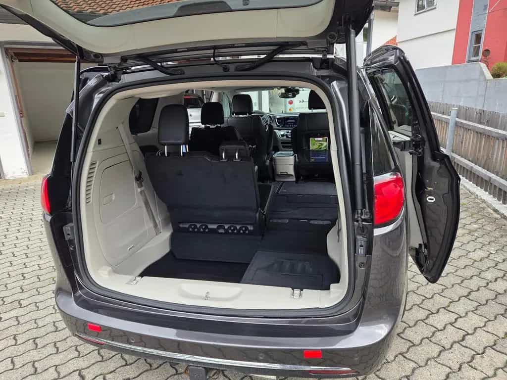 Chrysler Pacifica Lim. Ed. Top gepfl. | Pano | 7-Sitze 04/2018-photo-12