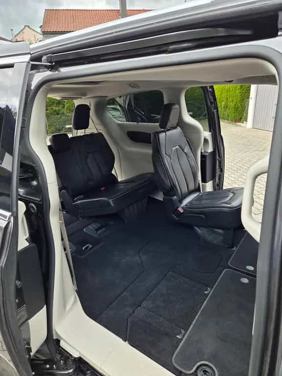 Chrysler Pacifica Lim. Ed. Top gepfl. | Pano | 7-Sitze 04/2018-photo-13
